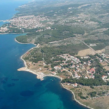 House Baras Garden *